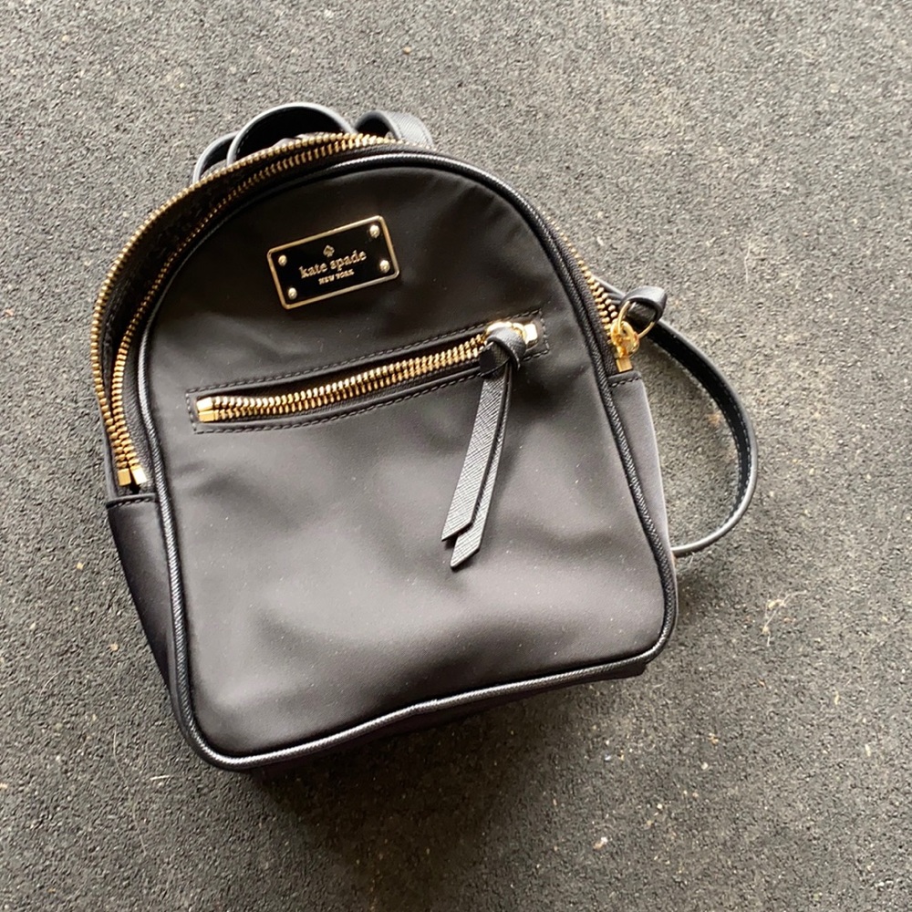 Brand New Kate Spade Mini backpack gold zipper